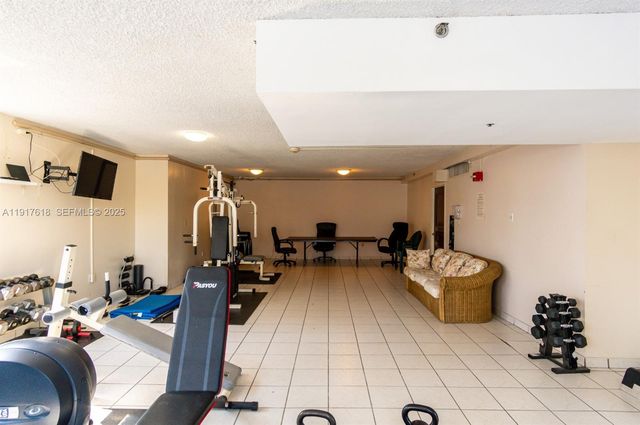 145 SE 25th Rd 1003, Miami, FL 33129