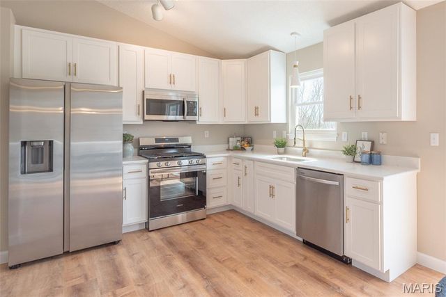 3242 Rosedale Drive, Arnold, MO 63010