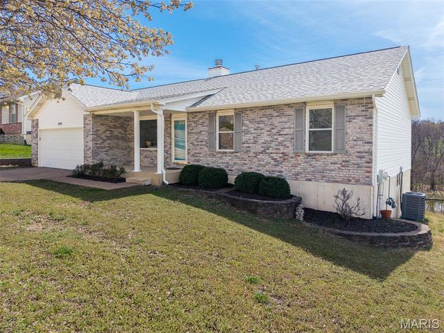 3242 Rosedale Drive, Arnold, MO 63010