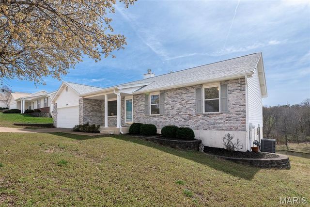 3242 Rosedale Drive, Arnold, MO 63010