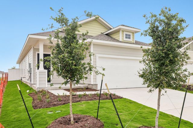 108 Bountiful LN, Elgin, TX 78621