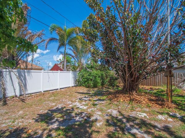 188 SW Milburn Circle, Port St. Lucie, Port St Lucie, FL 34953