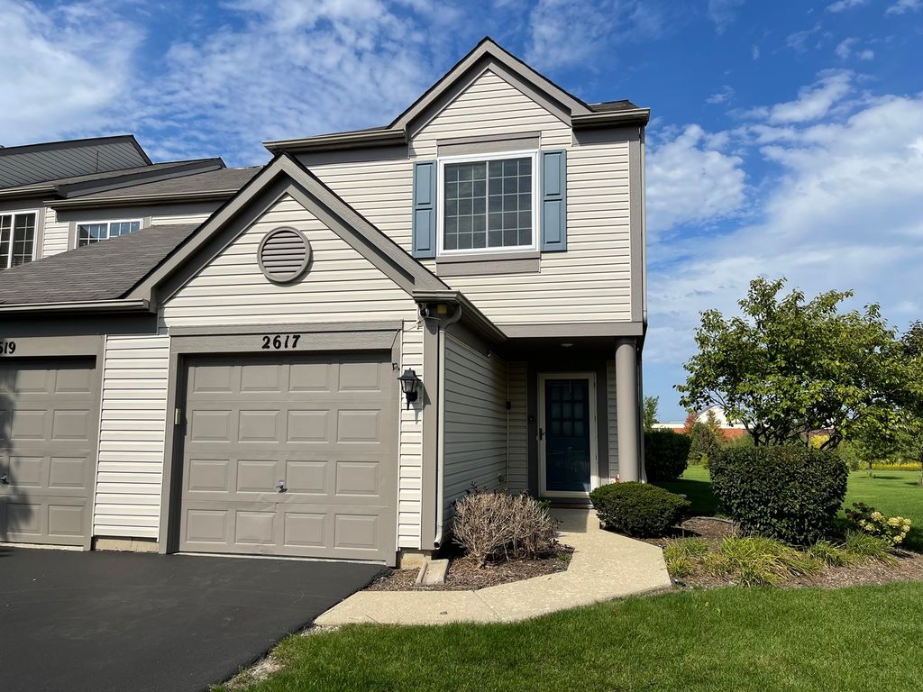 2617 CARROLWOOD Road 2617, Naperville, IL 60540