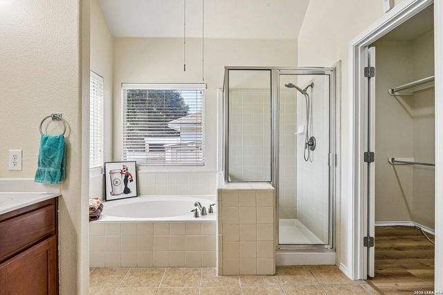 24806 Cloudy Crk, San Antonio, TX 78255