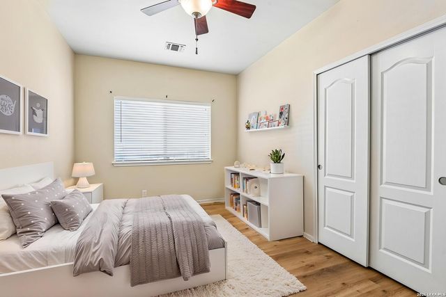 24806 Cloudy Crk, San Antonio, TX 78255
