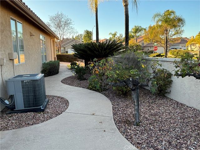 40614 Calle Galacia, Murrieta, CA 92562