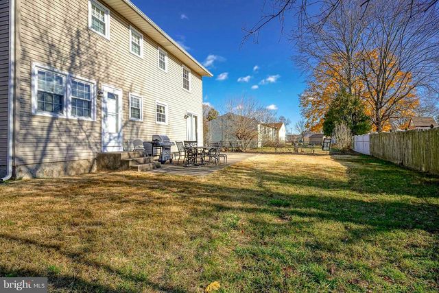 30 TOOL LN, Williamstown, NJ 08094
