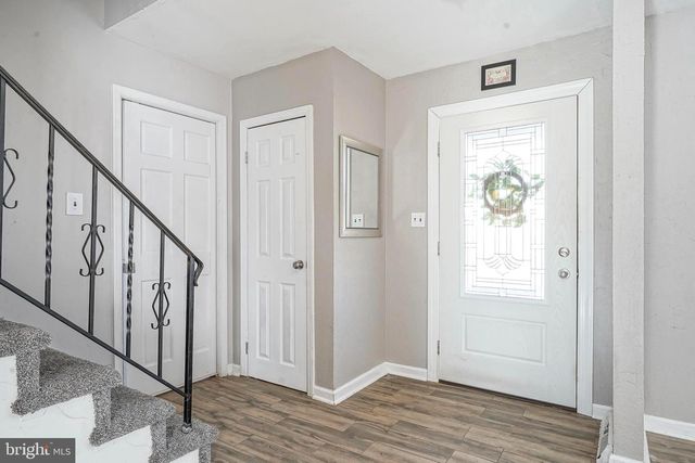 30 TOOL LN, Williamstown, NJ 08094