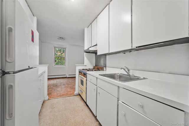 119 E Hartsdale Avenue 2L, Hartsdale, NY 10530