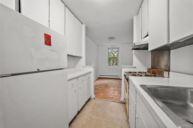119 E Hartsdale Avenue 2L, Hartsdale, NY 10530