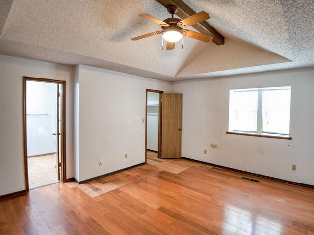 2102 Vanessa Drive, Norman, OK 73071