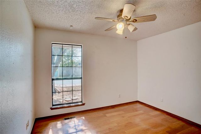 2102 Vanessa Drive, Norman, OK 73071