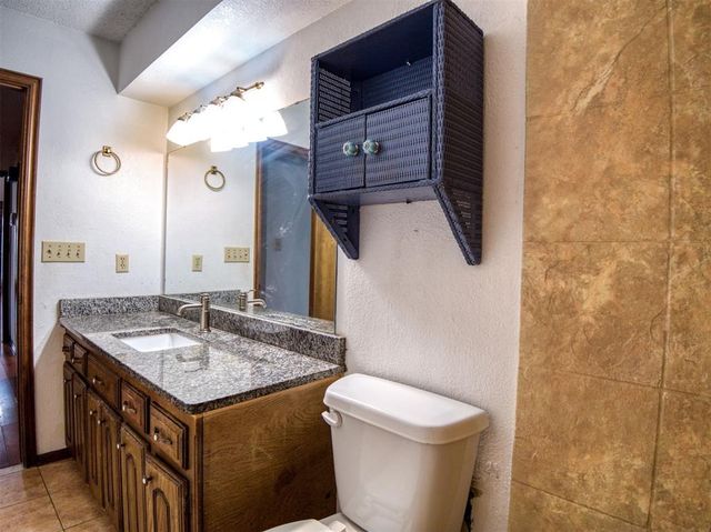 2102 Vanessa Drive, Norman, OK 73071