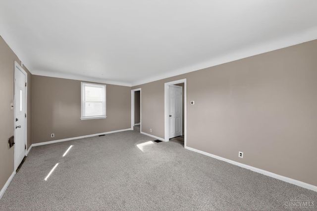 6822 Betts Avenue, North College Hill, OH 45239