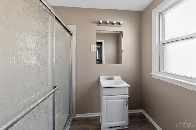 6822 Betts Avenue, North College Hill, OH 45239