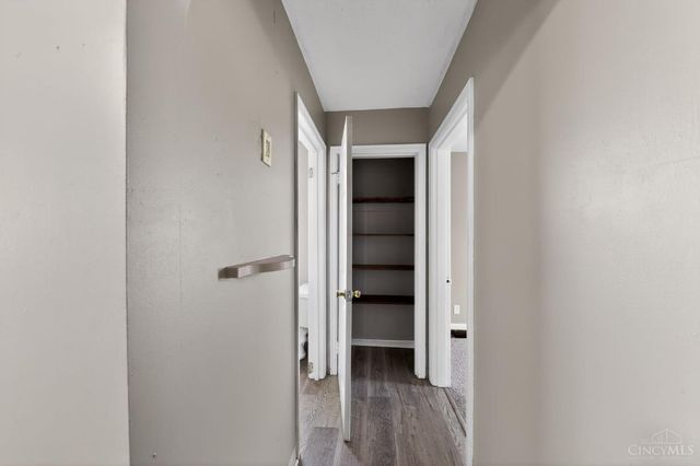 6822 Betts Avenue, North College Hill, OH 45239