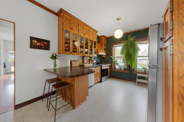 101 Madison Street N, Northfield, MN 55057