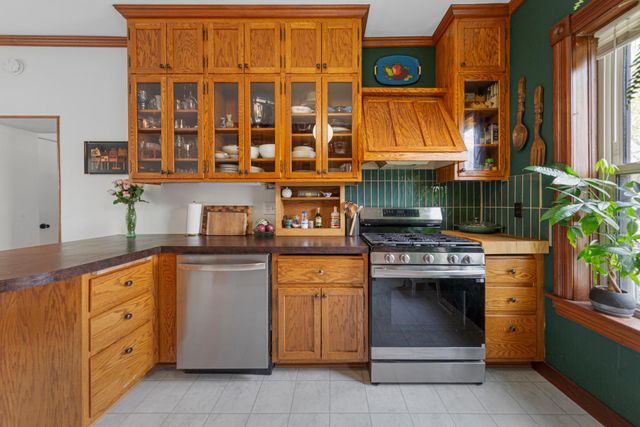 101 Madison Street N, Northfield, MN 55057