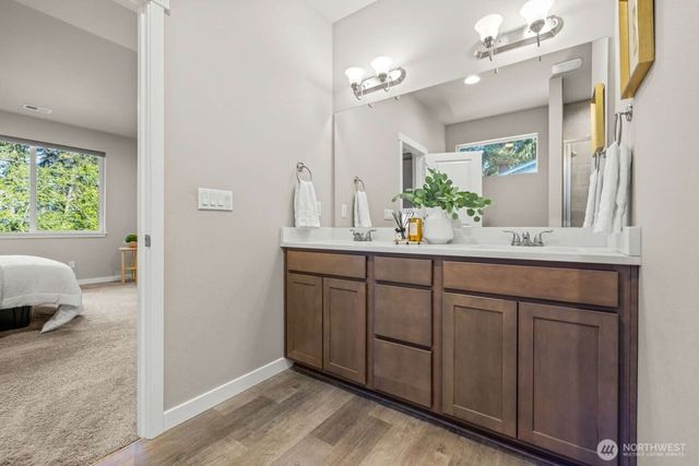 3807 29th AVE Court E, Tacoma, WA 98404