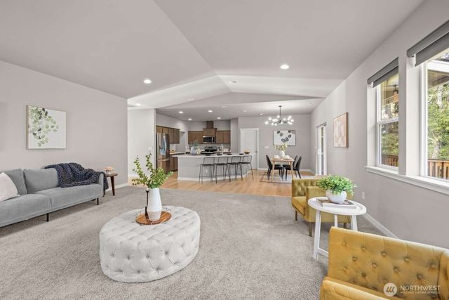 3807 29th AVE Court E, Tacoma, WA 98404