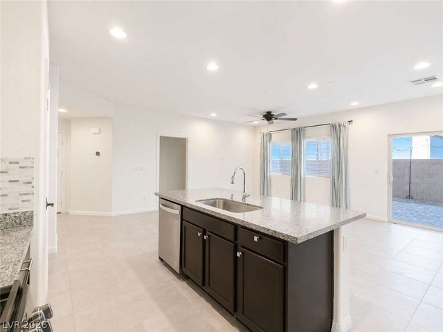 8368 Aruba Blue Creek Court, Las Vegas, NV 89113