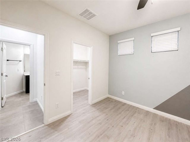 8368 Aruba Blue Creek Court, Las Vegas, NV 89113