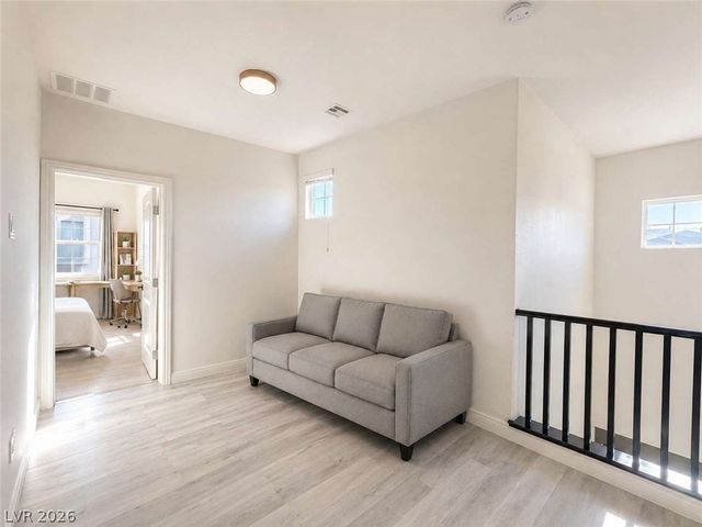 8368 Aruba Blue Creek Court, Las Vegas, NV 89113