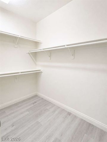 8368 Aruba Blue Creek Court, Las Vegas, NV 89113