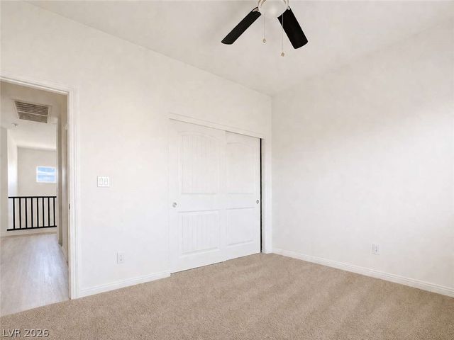 8368 Aruba Blue Creek Court, Las Vegas, NV 89113