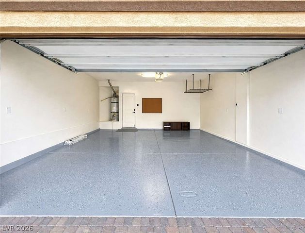 8368 Aruba Blue Creek Court, Las Vegas, NV 89113