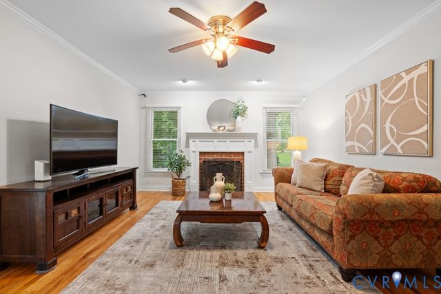 8560 Sunview Ln, North Chesterfield, VA 23235