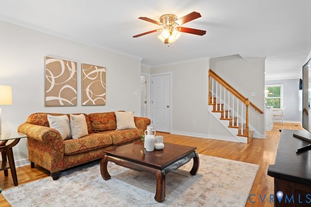 8560 Sunview Ln, North Chesterfield, VA 23235