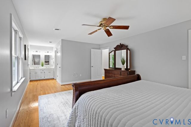 8560 Sunview Ln, North Chesterfield, VA 23235
