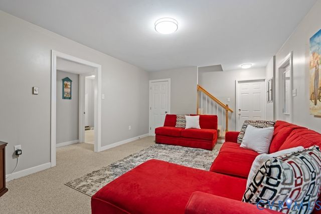 8560 Sunview Ln, North Chesterfield, VA 23235