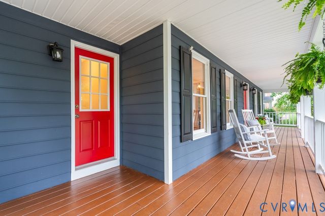 8560 Sunview Ln, North Chesterfield, VA 23235