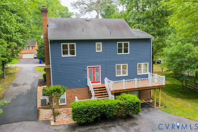 8560 Sunview Ln, North Chesterfield, VA 23235