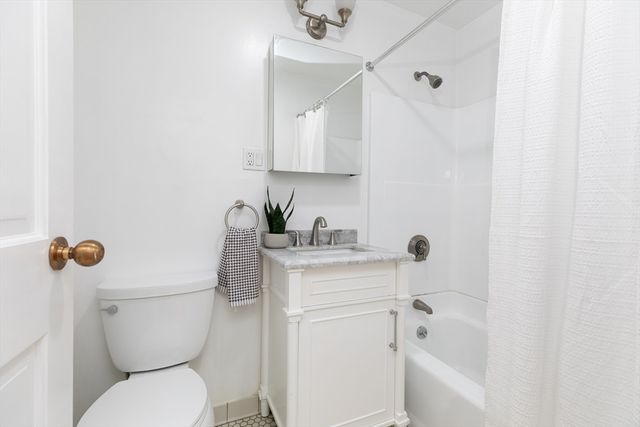 140 Charles St FLOOR 3, Boston, MA 02114