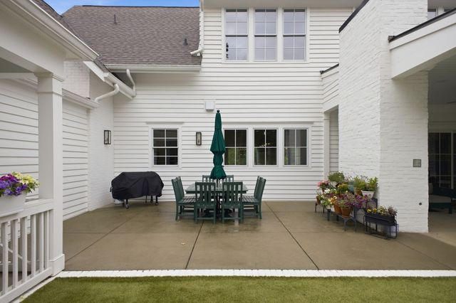 9028 Forest Lawn Dr, Brentwood, TN 37027