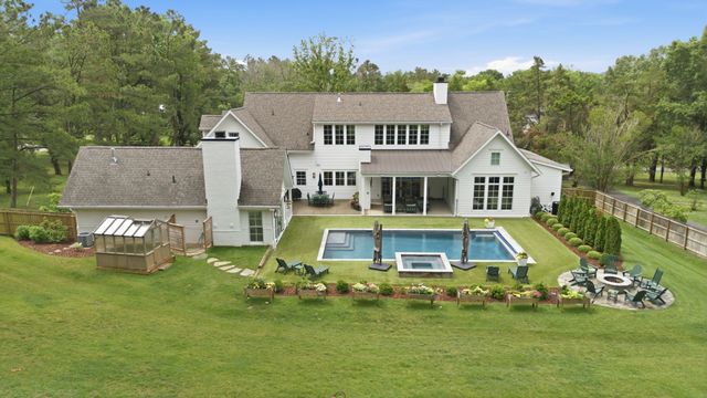9028 Forest Lawn Dr, Brentwood, TN 37027