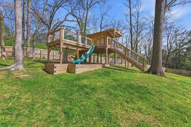 9028 Forest Lawn Dr, Brentwood, TN 37027