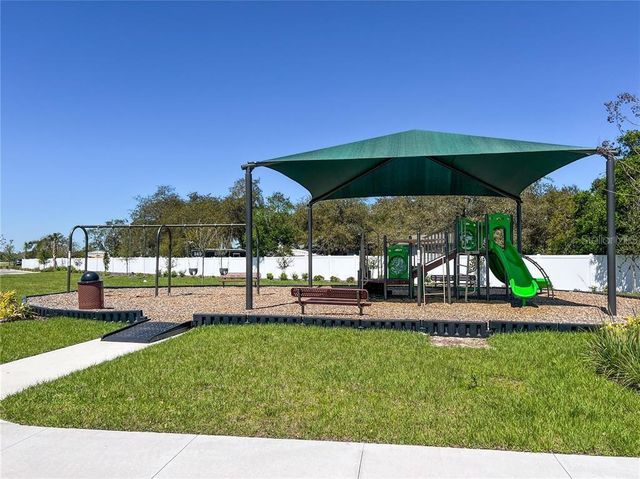 2042 IORIO STREET, St Cloud, FL 34771