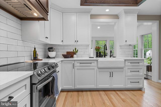 200 S FAIRVILLE RD, Chadds Ford, PA 19317