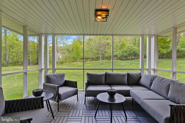 200 S FAIRVILLE RD, Chadds Ford, PA 19317