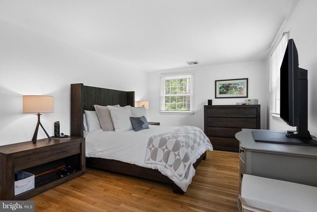 200 S FAIRVILLE RD, Chadds Ford, PA 19317