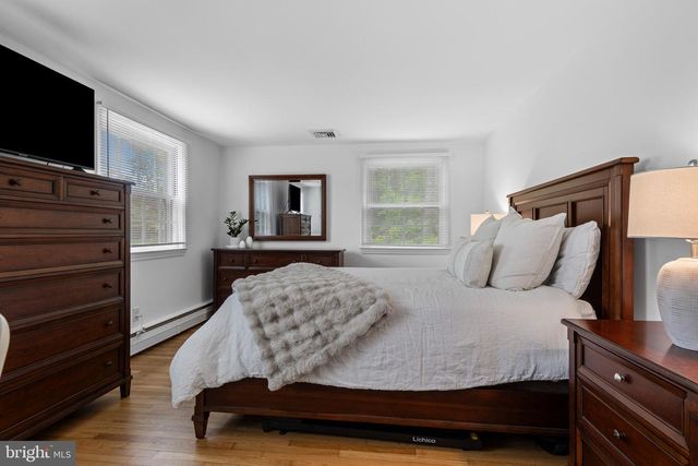 200 S FAIRVILLE RD, Chadds Ford, PA 19317
