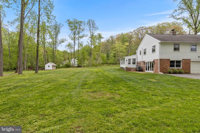 200 S FAIRVILLE RD, Chadds Ford, PA 19317