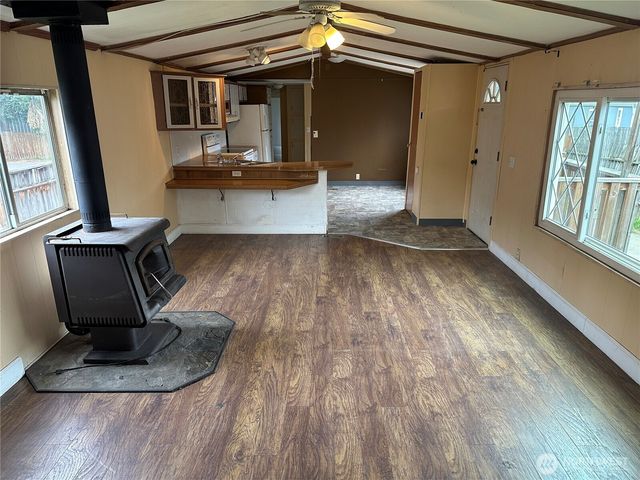 10206 218th Avenue E, Bonney Lake, WA 98391