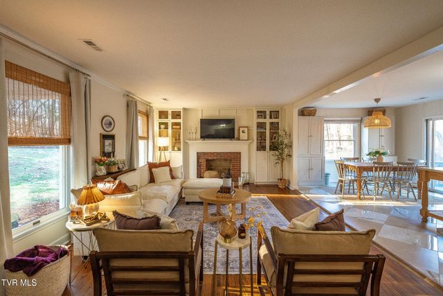 4316 Briarwood Road, Kingsport, TN 37664