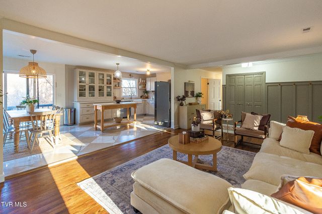 4316 Briarwood Road, Kingsport, TN 37664