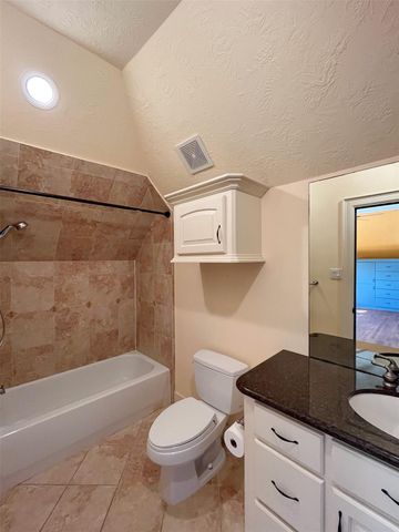 5455 Hidalgo Street, Houston, TX 77056